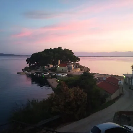 By The Sea Savar, Dugi Otok - 11540 Brbinj
