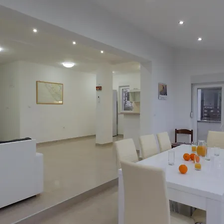 Apartman By The Sea Savar, Dugi Otok - 11540 *