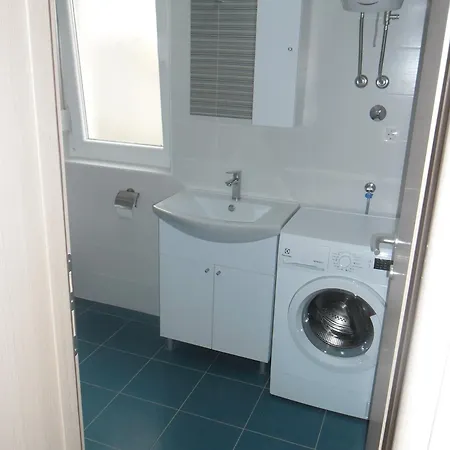 Apartments By The Sea Savar, Dugi Otok - 11540 * Brbinj