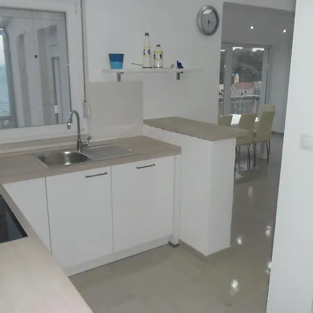 Apartments By The Sea Savar, Dugi Otok - 11540