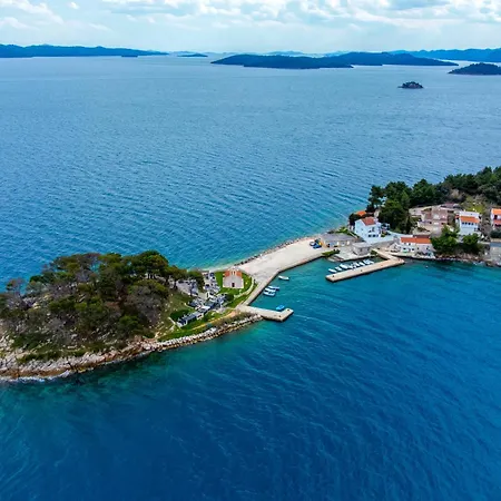 Apartman By The Sea Savar, Dugi Otok - 11540 *