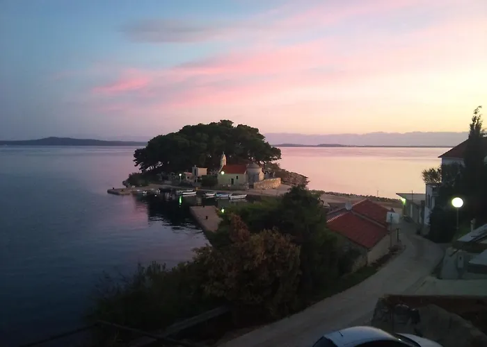 Apartments By The Sea Savar, Dugi Otok - 11540 Brbinj