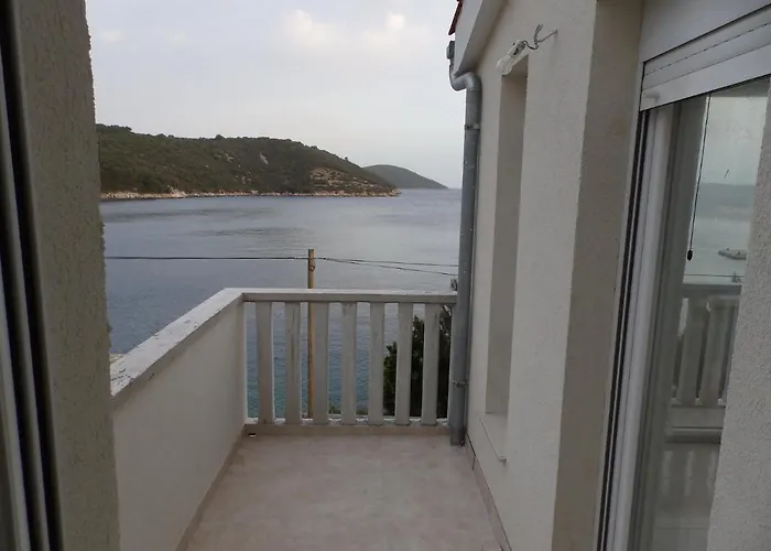 아파트 By The Sea Savar, Dugi Otok - 11540